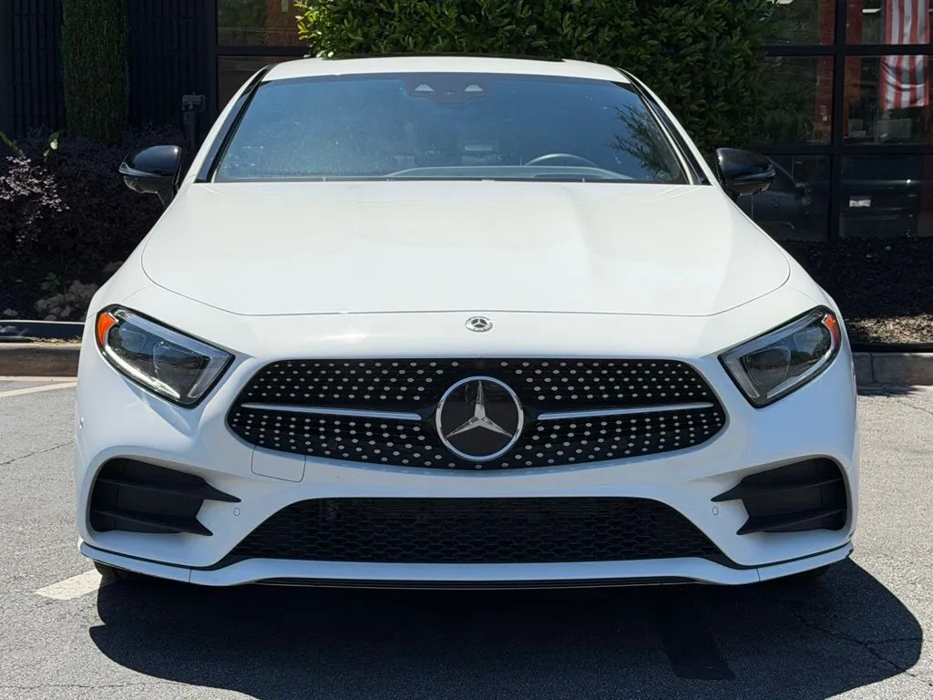 Mercedes-Benz CLS photo 3