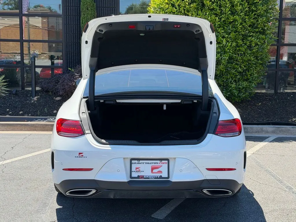 Mercedes-Benz CLS photo 17