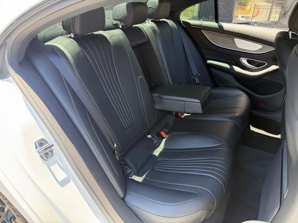 Mercedes-Benz CLS photo 38