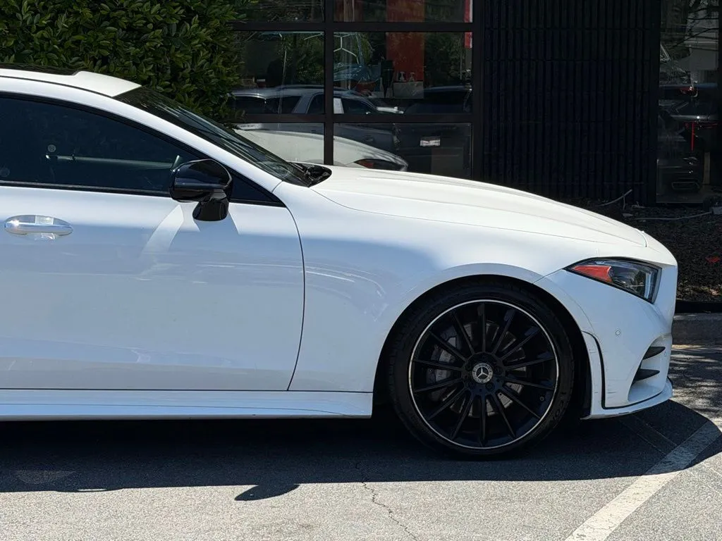 Mercedes-Benz CLS photo 23