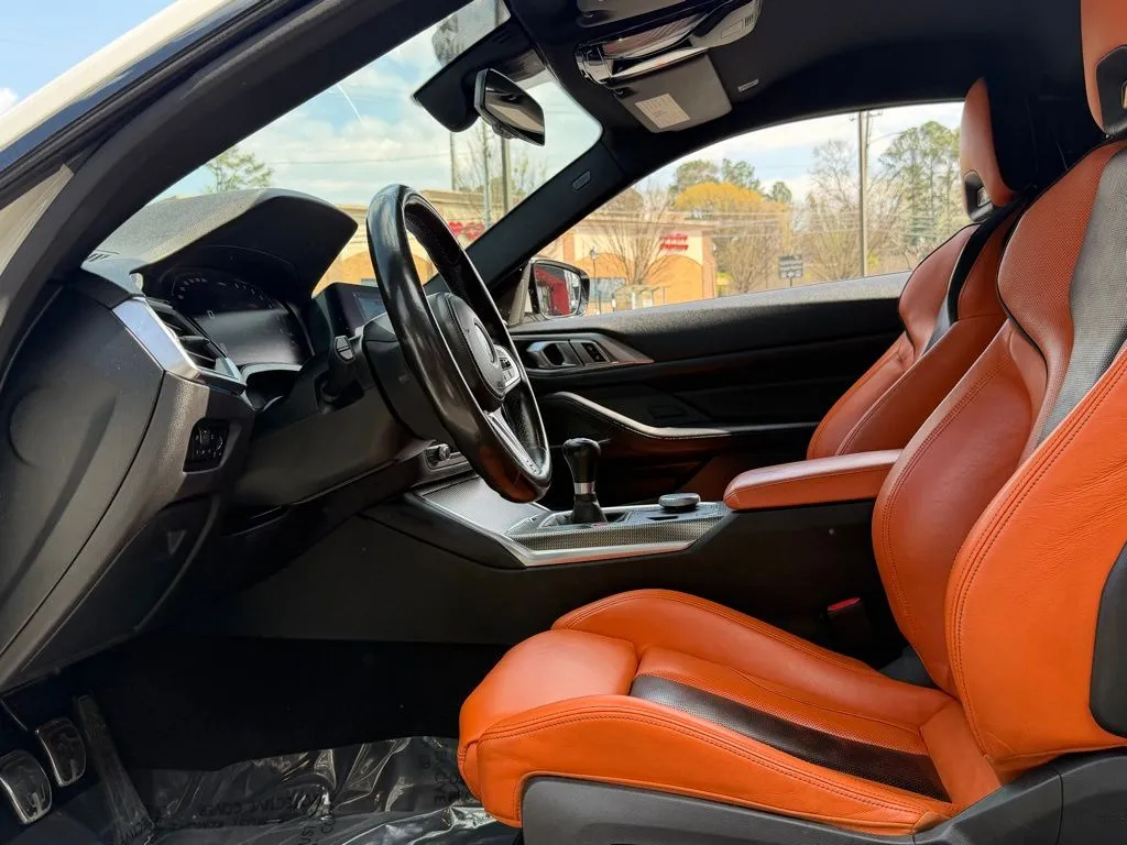 BMW M4 photo 25