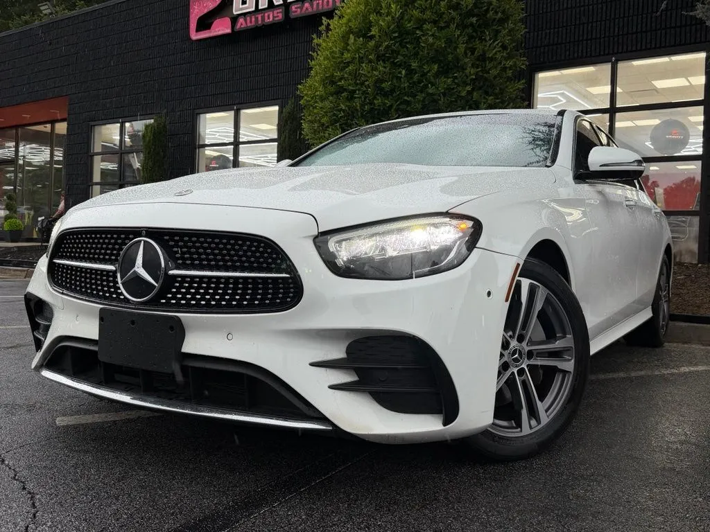 Mercedes-Benz E-Class photo 2
