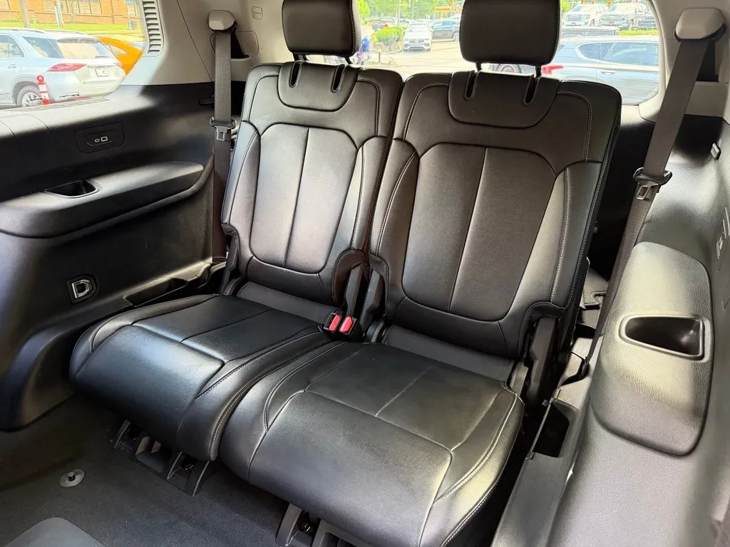 Jeep Grand Cherokee L photo 33