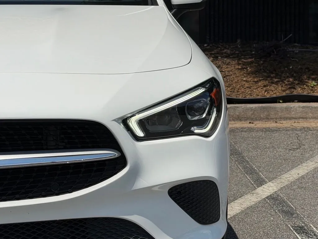 Mercedes-Benz CLA photo 6