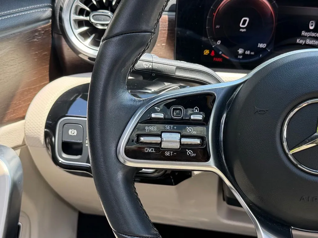 Mercedes-Benz CLA photo 46