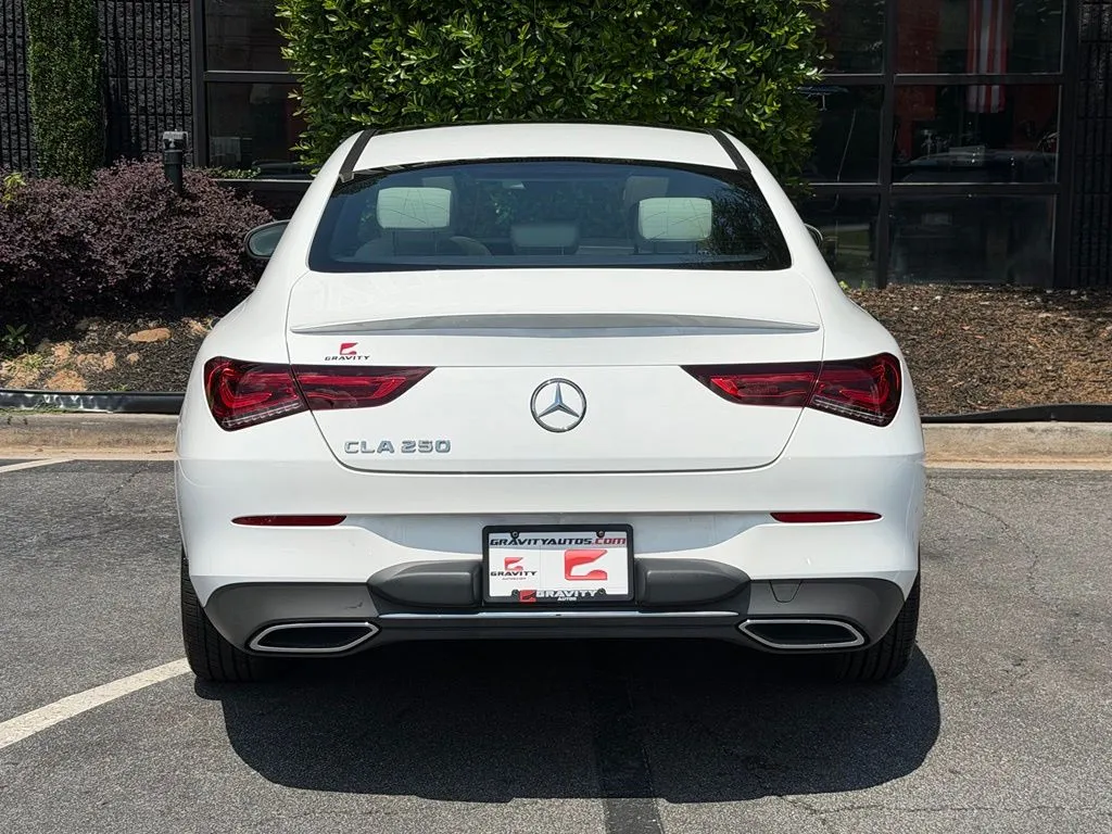 Mercedes-Benz CLA photo 15
