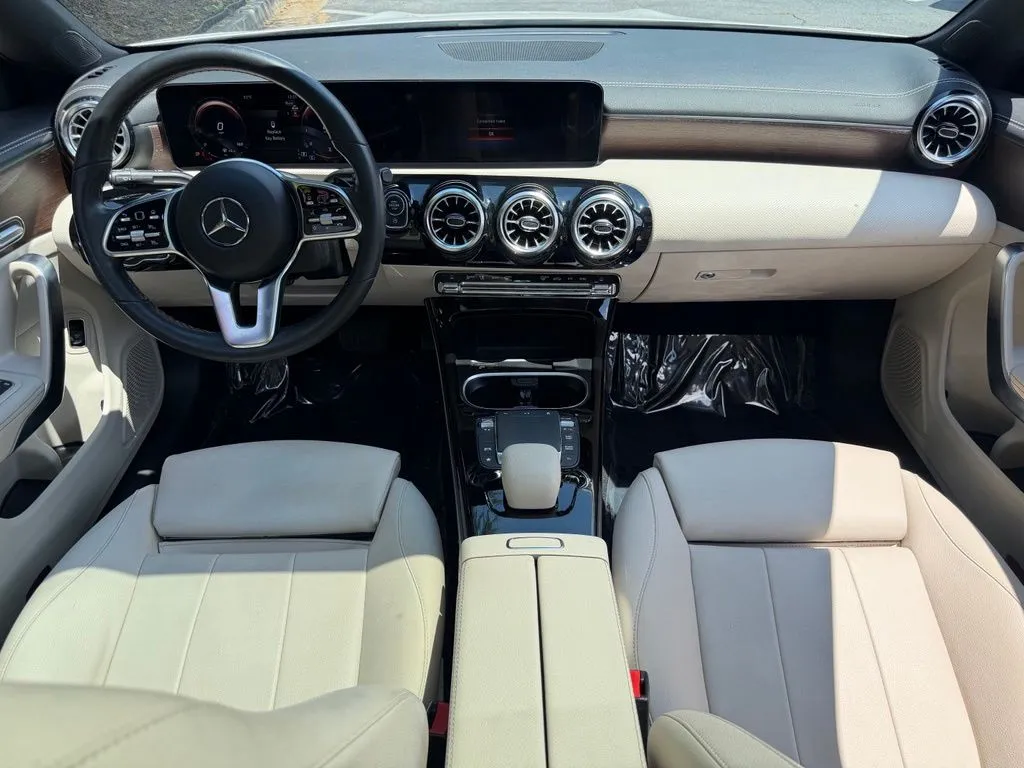 Mercedes-Benz CLA photo 42