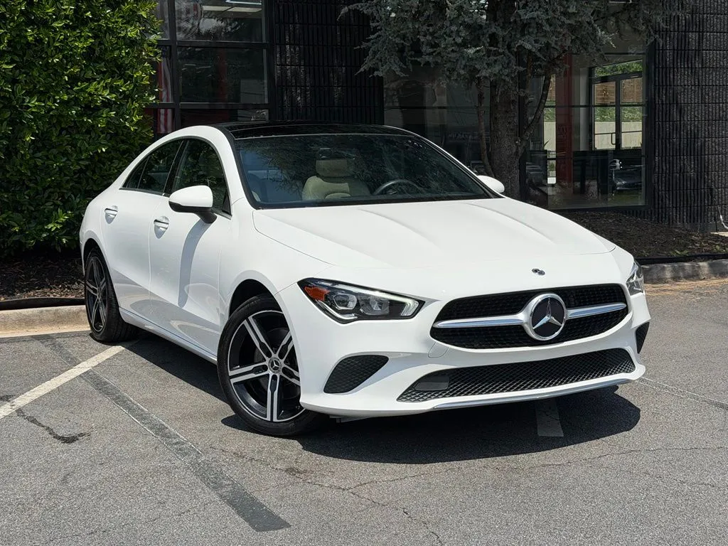 Mercedes-Benz CLA photo 8