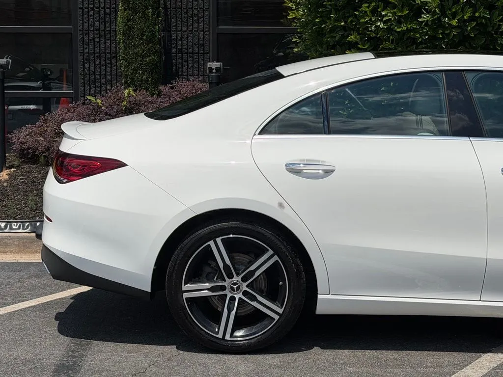 Mercedes-Benz CLA photo 23