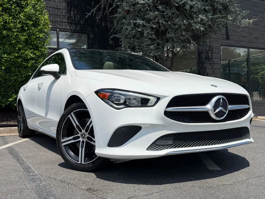 Mercedes-Benz CLA photo 9