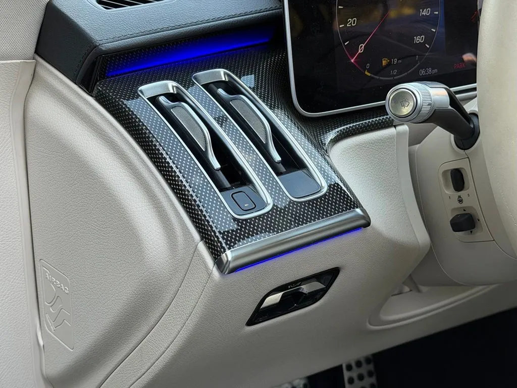 Mercedes-Benz S-Class photo 27