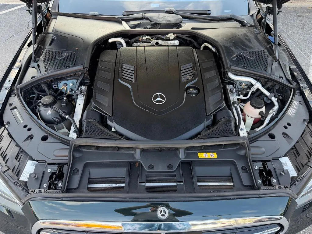 Mercedes-Benz S-Class photo 8