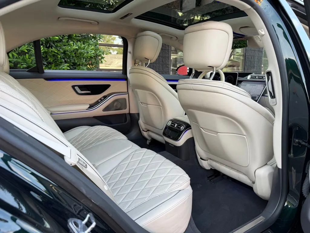 Mercedes-Benz S-Class photo 37