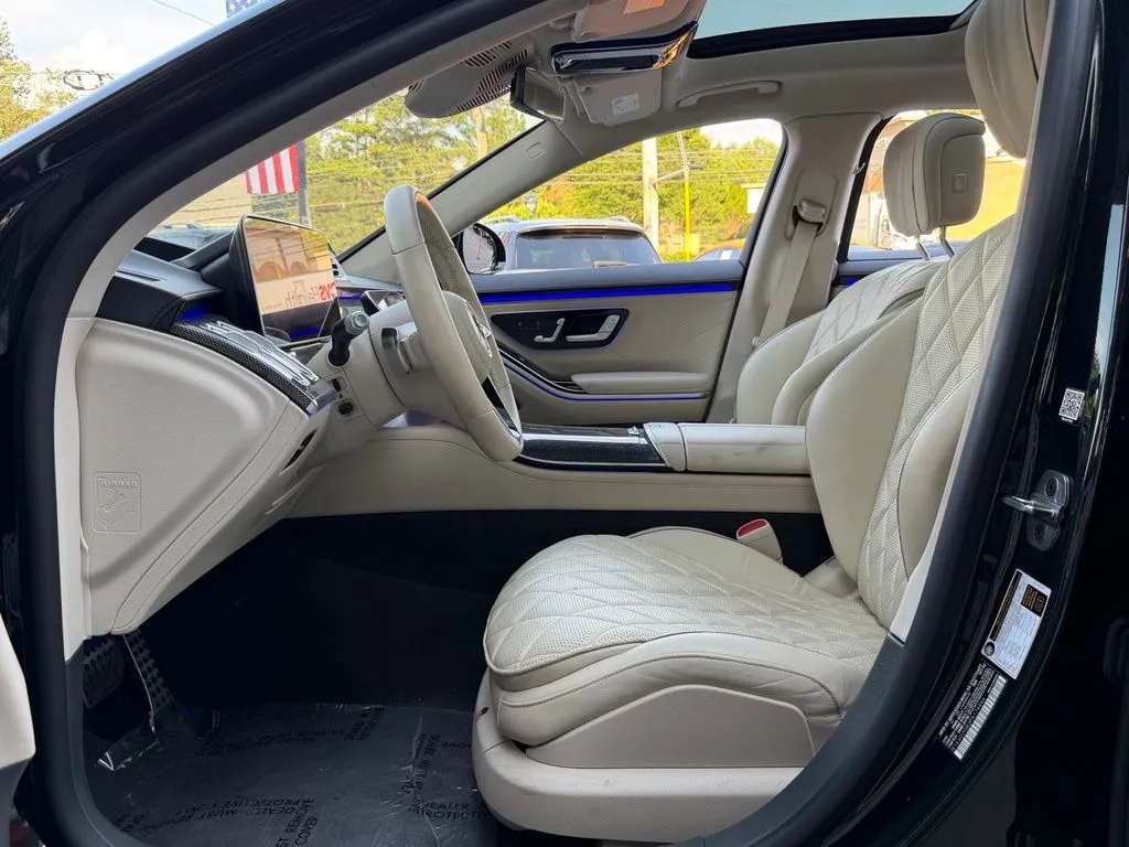 Mercedes-Benz S-Class photo 25