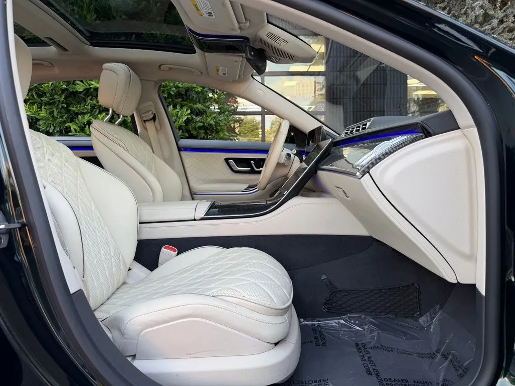 Mercedes-Benz S-Class photo 33