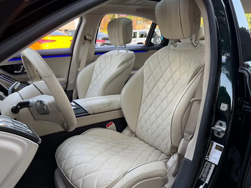 Mercedes-Benz S-Class photo 26
