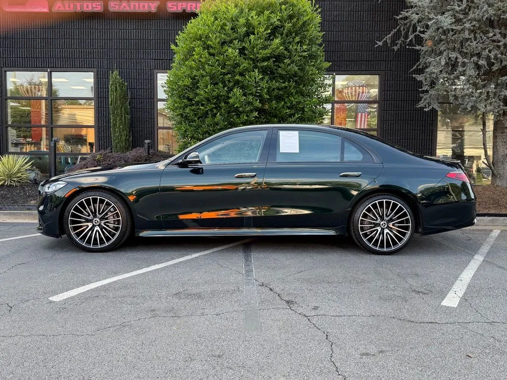 Mercedes-Benz S-Class photo 9