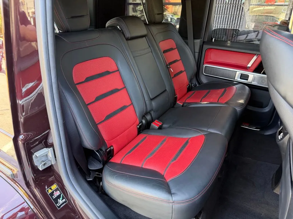 Mercedes-Benz G-Class photo 38