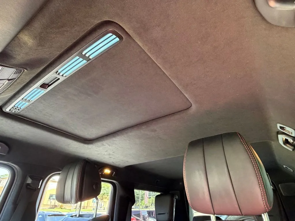Mercedes-Benz G-Class photo 51