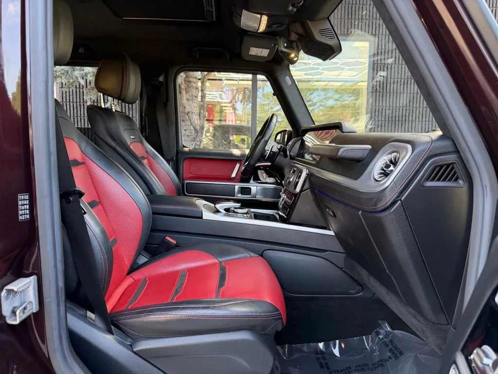 Mercedes-Benz G-Class photo 33