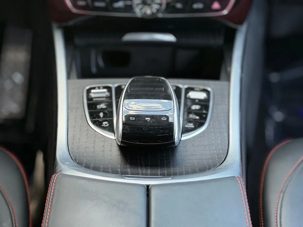 Mercedes-Benz G-Class photo 47