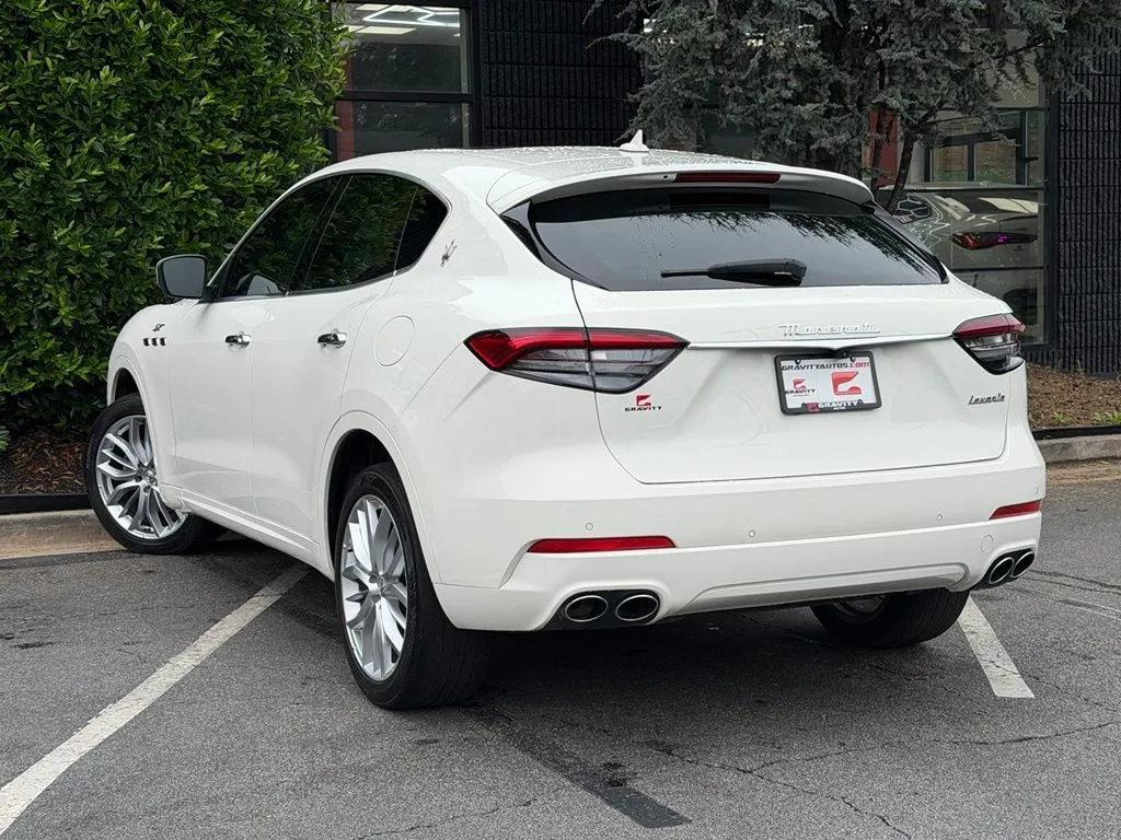 Maserati Levante photo 19