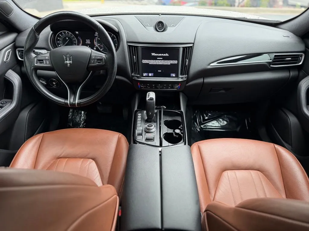 Maserati Levante photo 41