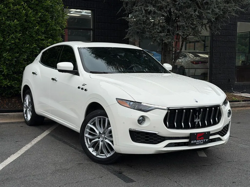 Maserati Levante photo 7