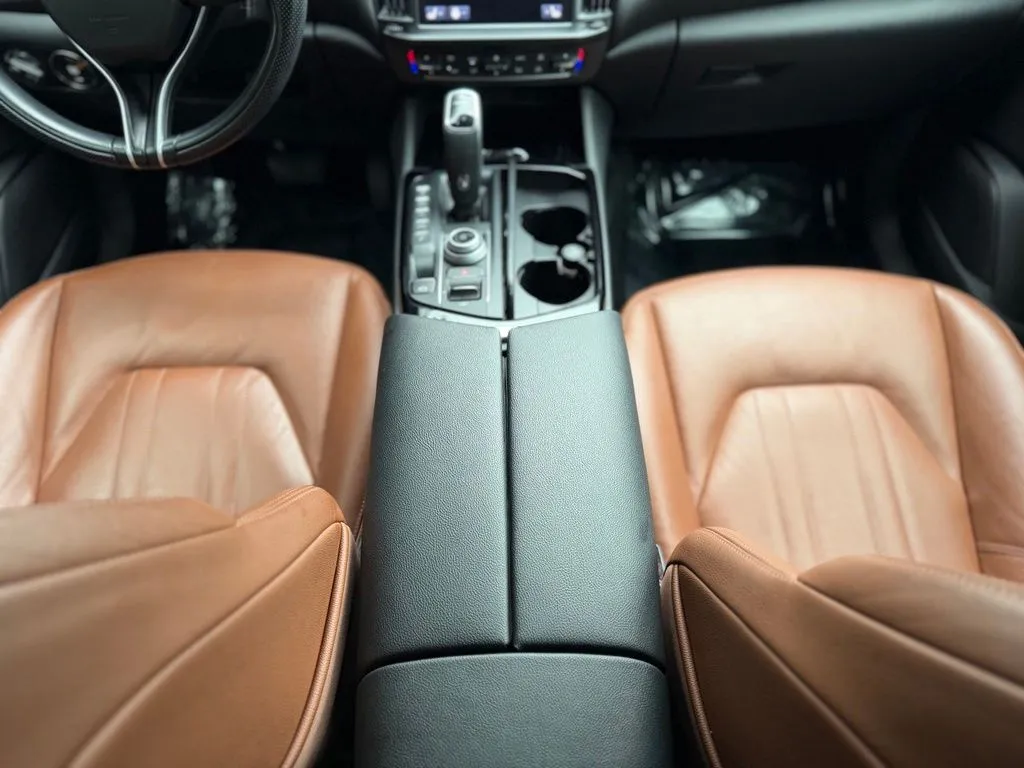 Maserati Levante photo 50
