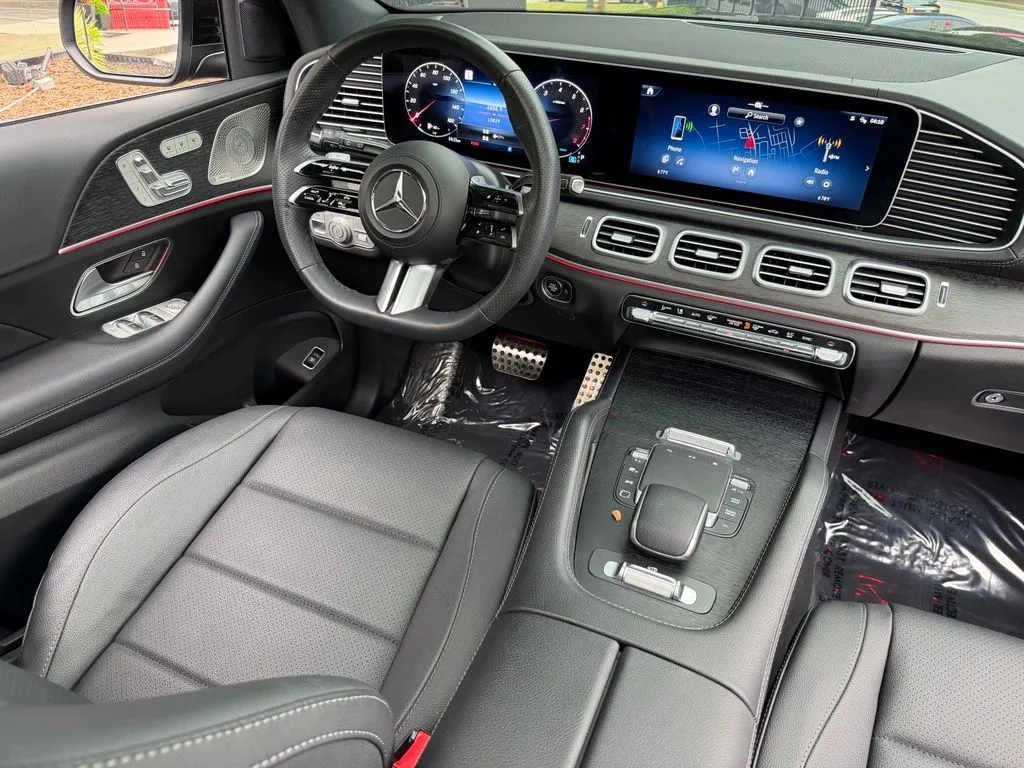 Mercedes-Benz GLS photo 41