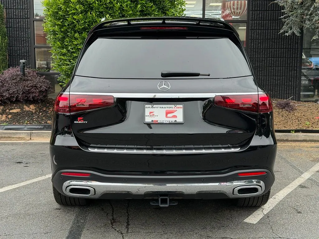 Mercedes-Benz GLS photo 14
