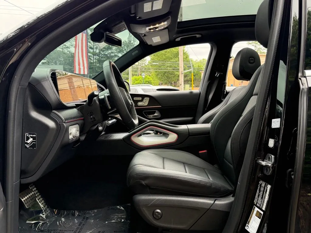 Mercedes-Benz GLS photo 25