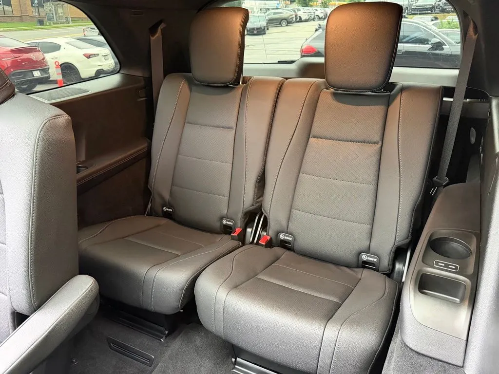 Mercedes-Benz GLS photo 31