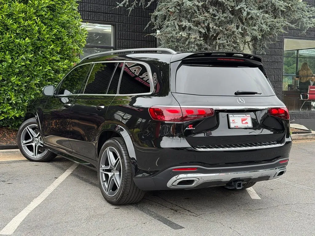 Mercedes-Benz GLS photo 19