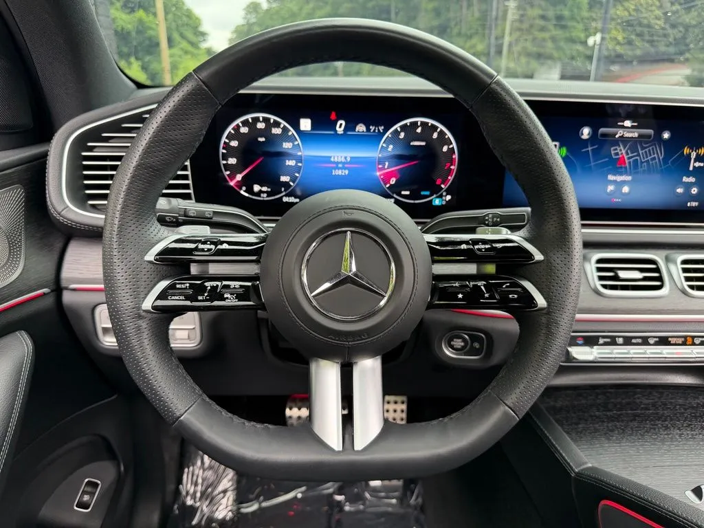 Mercedes-Benz GLS photo 43
