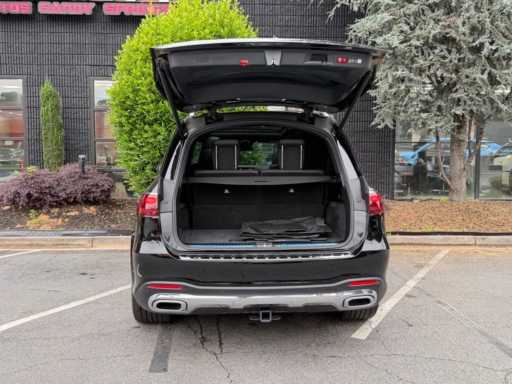 Mercedes-Benz GLS photo 17