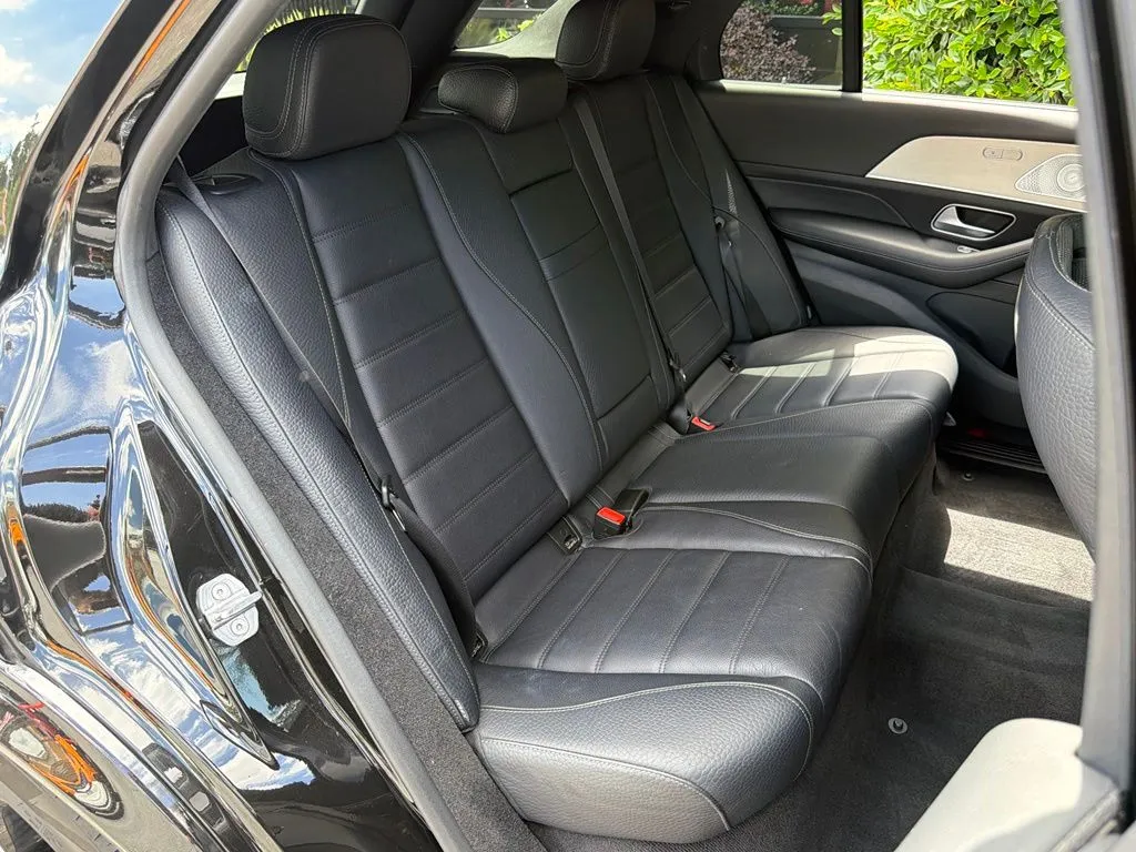Mercedes-Benz GLE photo 38