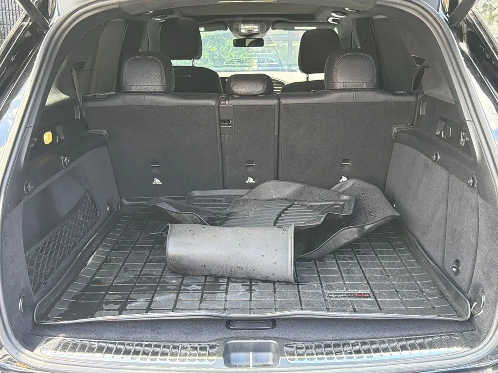 Mercedes-Benz GLE photo 18