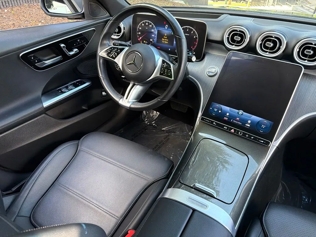 Mercedes-Benz C-Class photo 40