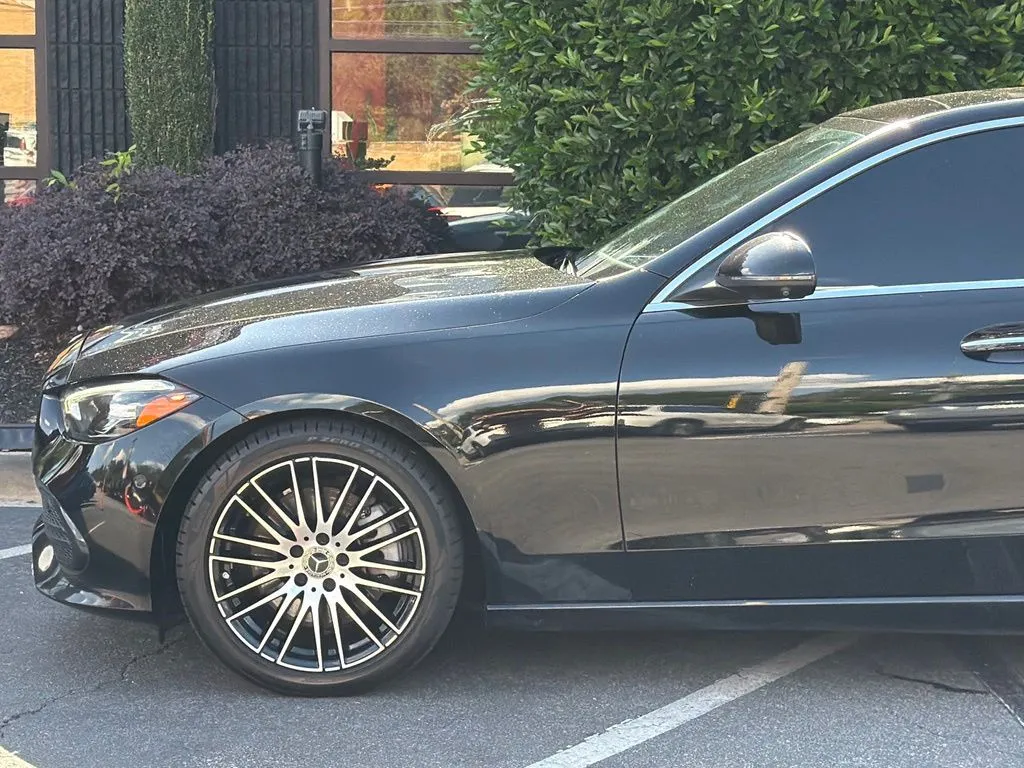 Mercedes-Benz C-Class photo 10