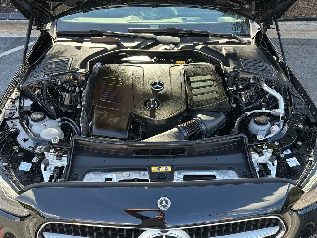 Mercedes-Benz C-Class photo 4
