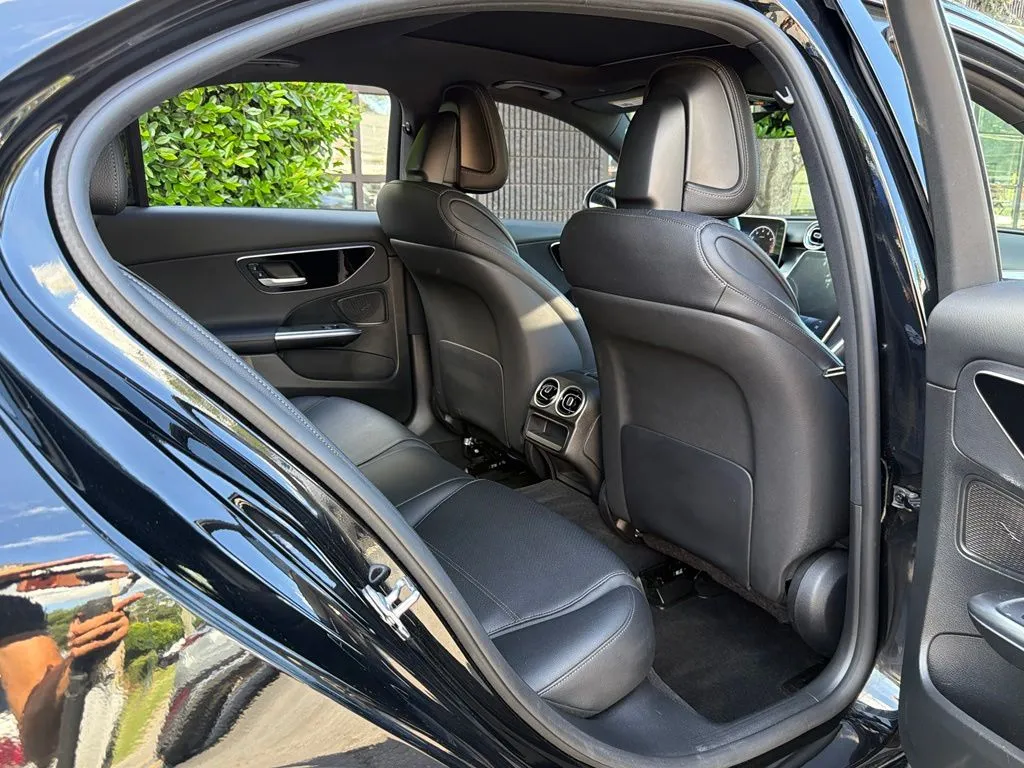 Mercedes-Benz C-Class photo 37