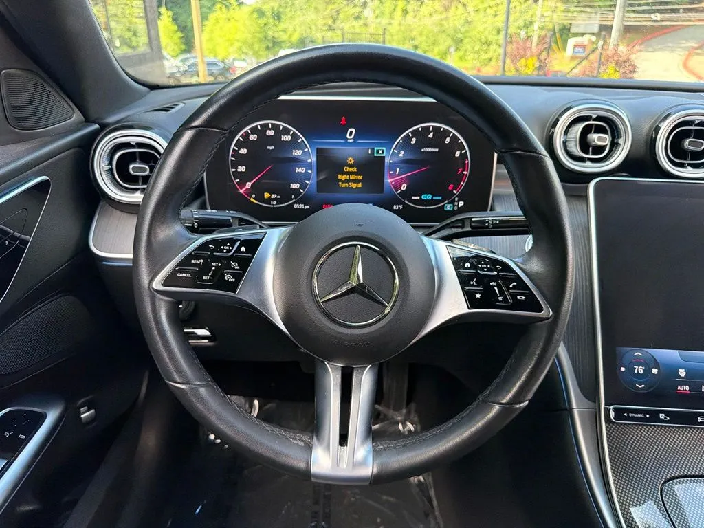 Mercedes-Benz C-Class photo 42