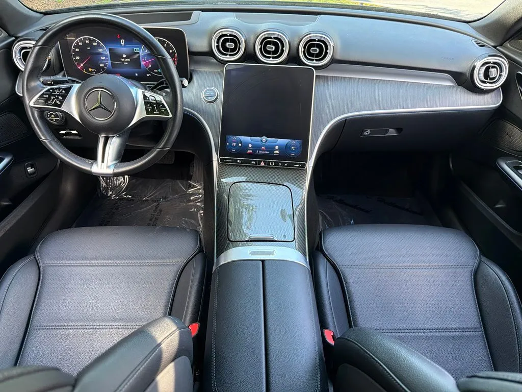 Mercedes-Benz C-Class photo 39