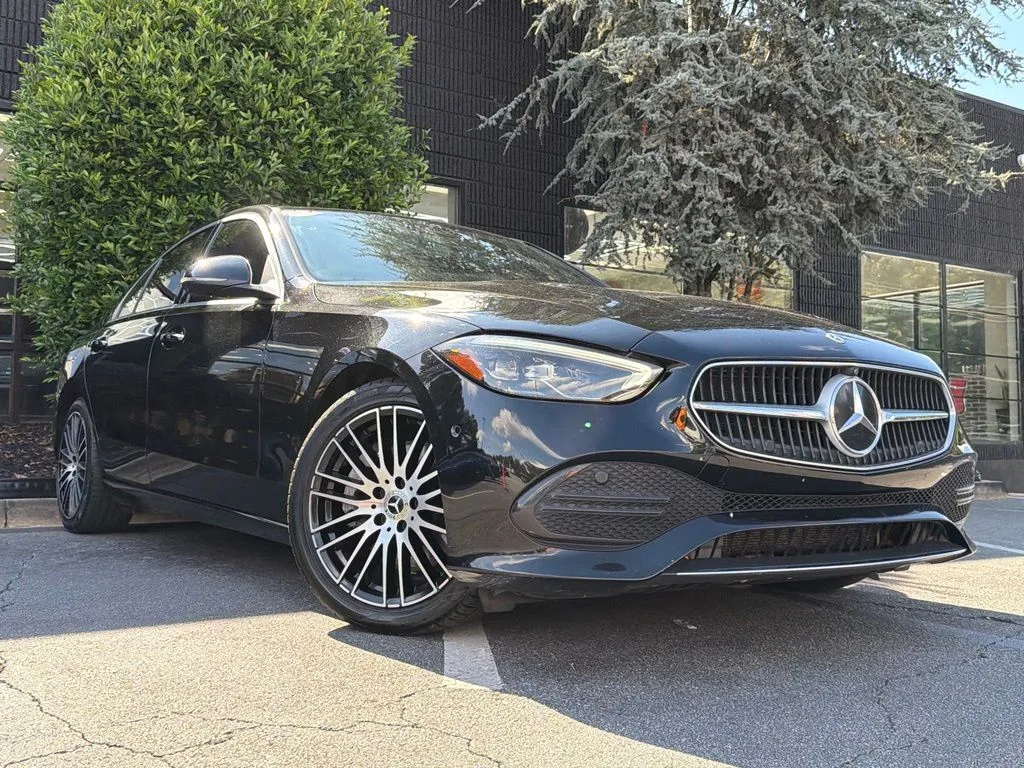 Mercedes-Benz C-Class photo 8