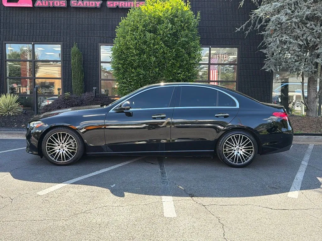 Mercedes-Benz C-Class photo 9
