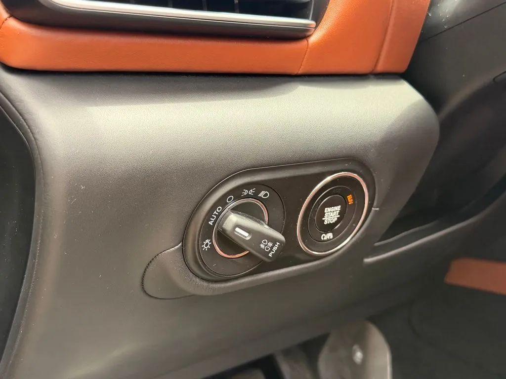 Maserati Levante photo 28