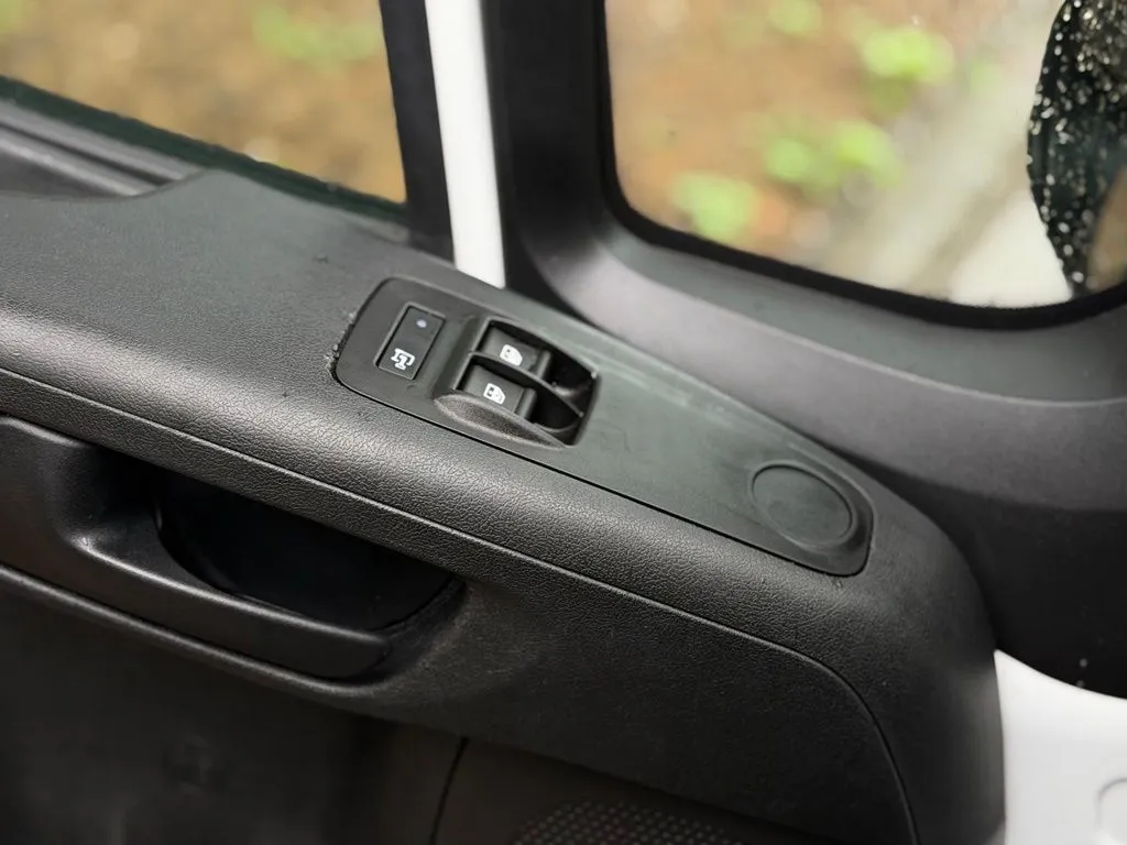 Ram ProMaster 2500 photo 30