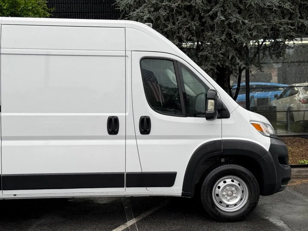 Ram ProMaster 2500 photo 25