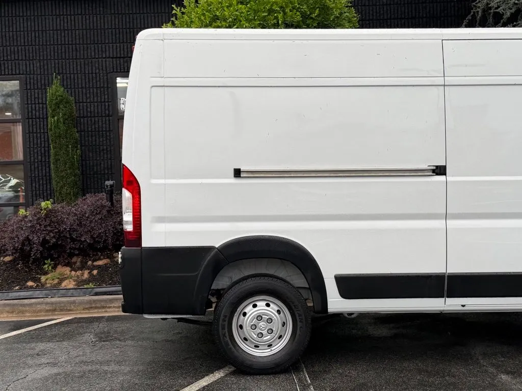 Ram ProMaster 2500 photo 24